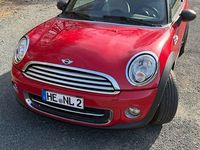 Gebraucht Mini Cooper Cabriolet 122 PS (89 kW) 2011 Rot Cabrio