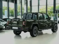 Używany Jeep Gladiator Overland 264 KM (194 kW) 2022 Zielony Pickup