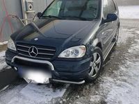 Gebraucht Mercedes ML320 218 PS (160 kW) 1999 Blau SUV