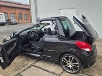 Gebraucht Peugeot 207 CC 120 PS (88 kW) 2011 Schwarz Cabrio