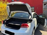 Usata VW Eos 160 CV (117 kW) 2013 Bianco Cabrio