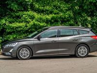 Gebraucht Ford Focus Titanium 150 PS (110 kW) 2019 Grau Limousine