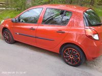 Usata Renault Clio IV Expression 75 CV (55 kW) 2012 Rosso Utilitaria