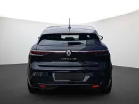 Gebraucht Renault Megane E-Tech Equilibre 96 kW (131 PS) 2023 Sternenschwarz Limousine