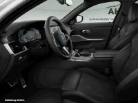 Gebraucht BMW 330e Efficient Dynamics 252 PS (185 kW) 2022 Alpinweiss iii Kombi
