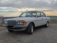 Gebraucht Mercedes E280 Classic 185 PS (136 kW) 1979 Grau Limousine