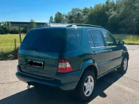Gebraucht Mercedes ML430 272 PS (200 kW) 1999 Grün SUV