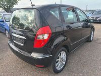 Gebraucht Mercedes A150 95 PS (69 kW) 2010 Schwarz Limousine