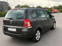 Gebraucht Opel Zafira 115 PS (84 kW) 2009 Braun Van / Kleinbus