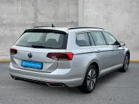 Gebraucht VW Passat GTE 218 PS (160 kW) 2021 Silber Kombi