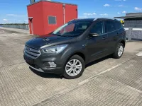 Gebraucht Ford Kuga Cool & Connect 150 PS (110 kW) 2019 Grau SUV