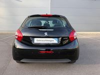 Gebraucht Peugeot 208 Active 82 PS (60 kW) 2014 Schwarz Kleinwagen