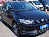 Gebraucht VW Touran Comfortline 150 PS (110 kW) 2020 Schwarz Van / Kleinbus