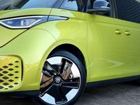 Gebraucht VW ID. Buzz Pro 150 kW (204 PS) 2024 Gelb Van / Kleinbus