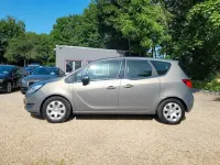 Gebraucht Opel Meriva Selection 101 PS (74 kW) 2016 Braun Van / Kleinbus
