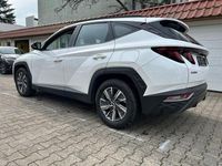 Gebraucht Hyundai Tucson Select 136 PS (100 kW) 2023 Weiß SUV