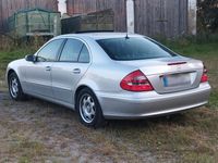 Gebraucht Mercedes E200 122 PS (89 kW) 2004 Silber Limousine