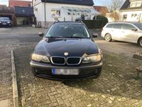 Gebraucht BMW 316 116 PS (85 kW) 2005 Schwarz Kombi