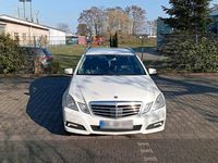 Gebraucht Mercedes E200 2013 Weiß Kombi