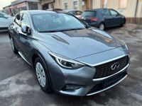 Gebraucht Infiniti Q30 Sport Tech 109 PS (80 kW) 2016 Grau Limousine