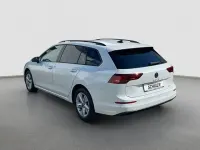 Gebraucht VW Golf VIII S 116 PS (85 kW) 2024 Weiß (oryxweiß perlmutteffekt) Kombi