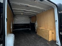 Gebraucht Renault Trafic 120 PS (88 kW) 2016 Weiß Van / Kleinbus