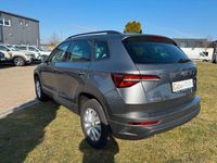 Neu Skoda Karoq Selection 150 PS (110 kW) 2025 Schwarz SUV
