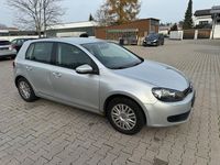 Gebraucht VW Golf VI 102 PS (75 kW) 2009 Silber Kleinwagen
