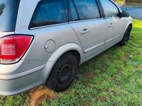Usata Opel Astra 101 CV (74 kW) 2004 Argento Station wagon