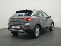 Gebraucht VW T-Roc 150 PS (110 kW) 2023 Grau / indiumgrau (metallic) SUV