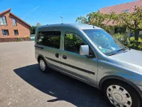 Gebraucht Opel Combo 90 PS (66 kW) 2011 Silber Van / Kleinbus