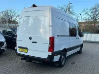 Używany Mercedes Sprinter 190 KM (139 kW) 2021 Biały Van