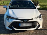 Gebraucht Toyota Corolla Team 184 PS (135 kW) 2022 Weiß Kombi