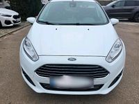 Gebraucht Ford Fiesta ST-Line 125 PS (91 kW) 2017 Weiß Kleinwagen