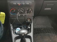 Gebraucht Opel Zafira 125 PS (91 kW) 2000 Van / Kleinbus