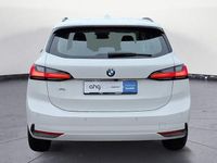 Gebraucht BMW 220 Active Tourer 156 PS (114 kW) 2025 Weiß Van / Kleinbus