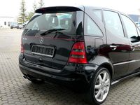 Second-hand Mercedes A210 140 CP (102 kW) 2002 Negru Hatchback