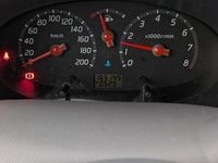 Gebraucht Nissan Micra 65 PS (47 kW) 2003 Silber Kleinwagen