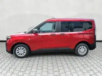 Neu Ford Tourneo Courier Trend 125 PS (91 kW) 2026 Fantastic red metallic Van / Kleinbus
