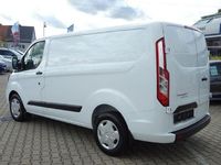 Gebraucht Ford Transit Custom Trend 131 PS (96 kW) 2023 Frostweiß Van