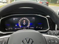Usata VW T-Roc R-line 190 CV (139 kW) 2024 Nero SUV