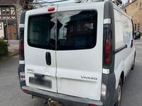 Gebraucht Opel Vivaro 81 PS (59 kW) 2005 Weiß Van / Kleinbus