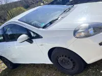 Gebraucht Fiat Punto Evo Active 68 PS (50 kW) 2013 Weiß Kleinwagen