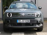 Gebraucht Renault 4 E-Tech Komfort 110 kW (150 PS) 2025 Schiefergrau SUV