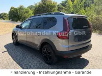 Gebraucht Dacia Jogger Extreme 110 PS (80 kW) 2025 Grau Van / Kleinbus
