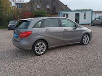 Second-hand Mercedes B180 122 CP (89 kW) 2012 Other Monovolum