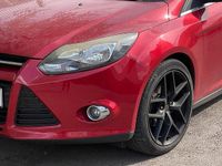 Second-hand Ford Focus 125 CP (91 kW) 2012 Roșu Break