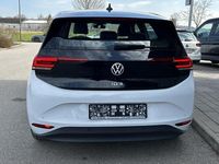 Gebraucht VW ID.3 Pro Performance 150 kW (204 PS) 2022 Weiß Kleinwagen