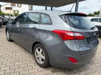 Gebraucht Hyundai i30 99 PS (72 kW) 2013 Grau Kombi