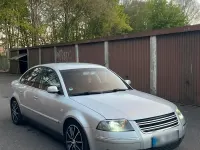 Usata VW Passat 105 CV (77 kW) 2003 Argento Berlina